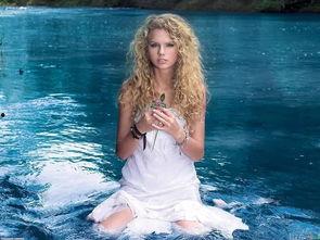 真实！泰勒·斯威夫特和特拉维斯·凯尔西—爱情故事还是反英雄？,爱情传奇还是现代反英雄传奇？